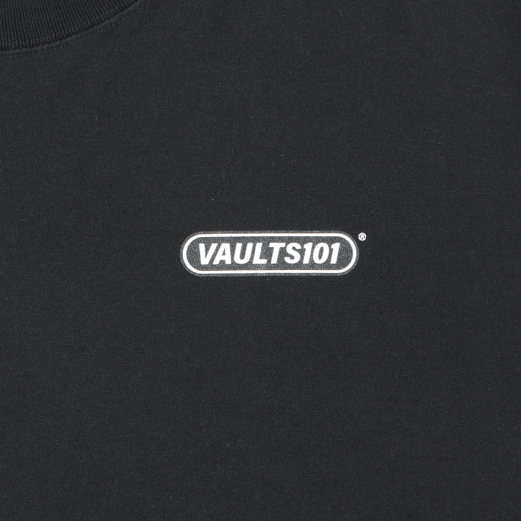 Vaults101®︎ mini logo TEE 
